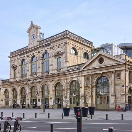 Appartement 2 Chambres Avec Parking, Proche Metro Lille Exteriér fotografie